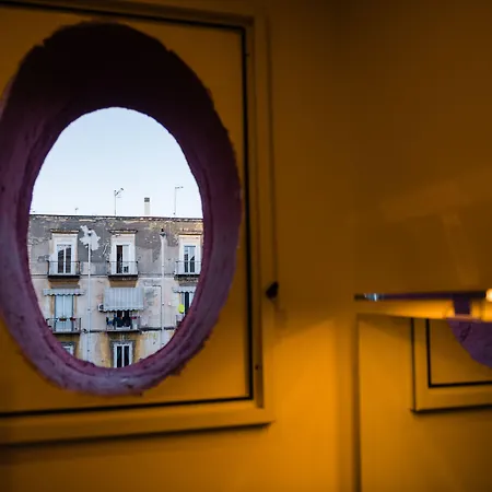 Le Porte Di Partenope Bed & Breakfast 4*