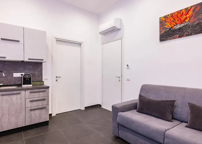 Le Porte Di Partenope Bed & Breakfast