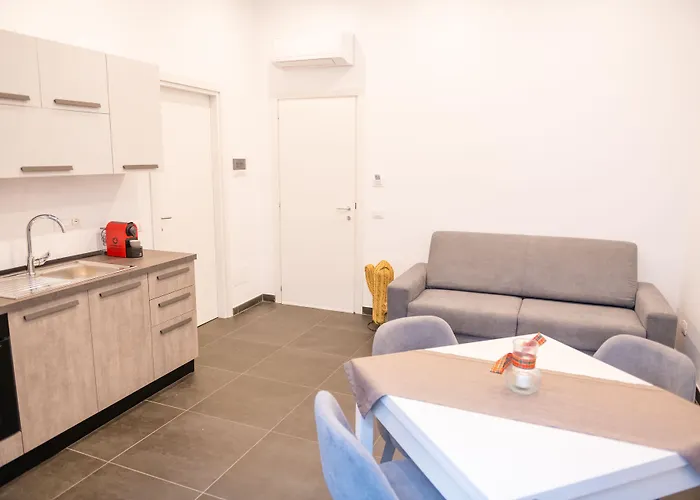 Bed & Breakfast Le Porte Di Partenope 4*